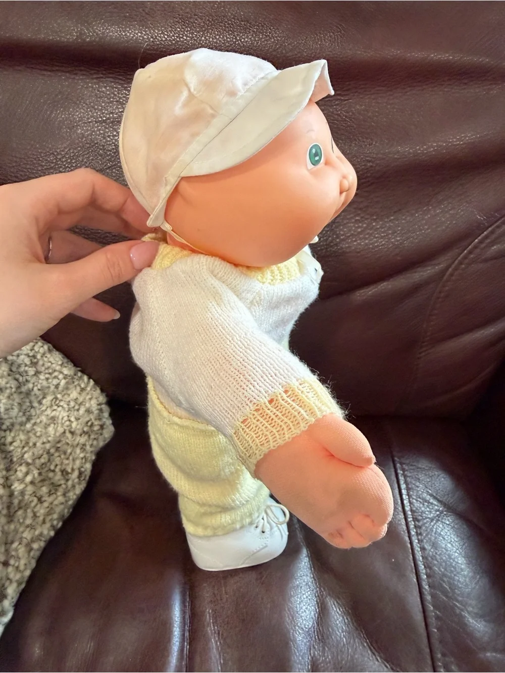 Cabbage Patch Kids Baby Doll in Yellow & White Knit Outfit - Picture 7 of 15
